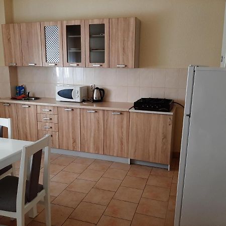 Belyaeva 5 Apartamento Mukachevo Exterior foto