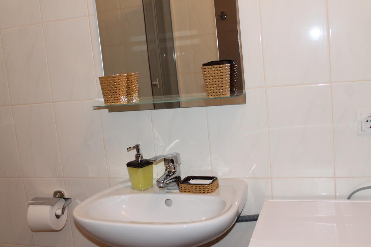 Belyaeva 5 Apartamento Mukachevo Exterior foto